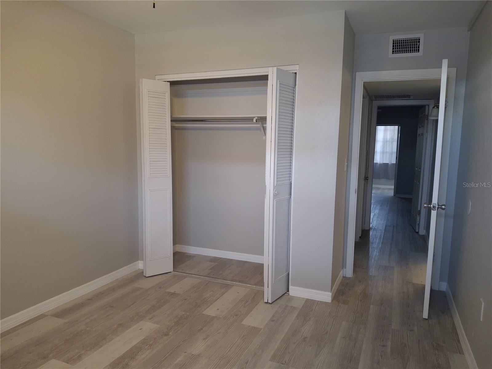 DISSTON REGENCY APTS CONDO - Residential Lease