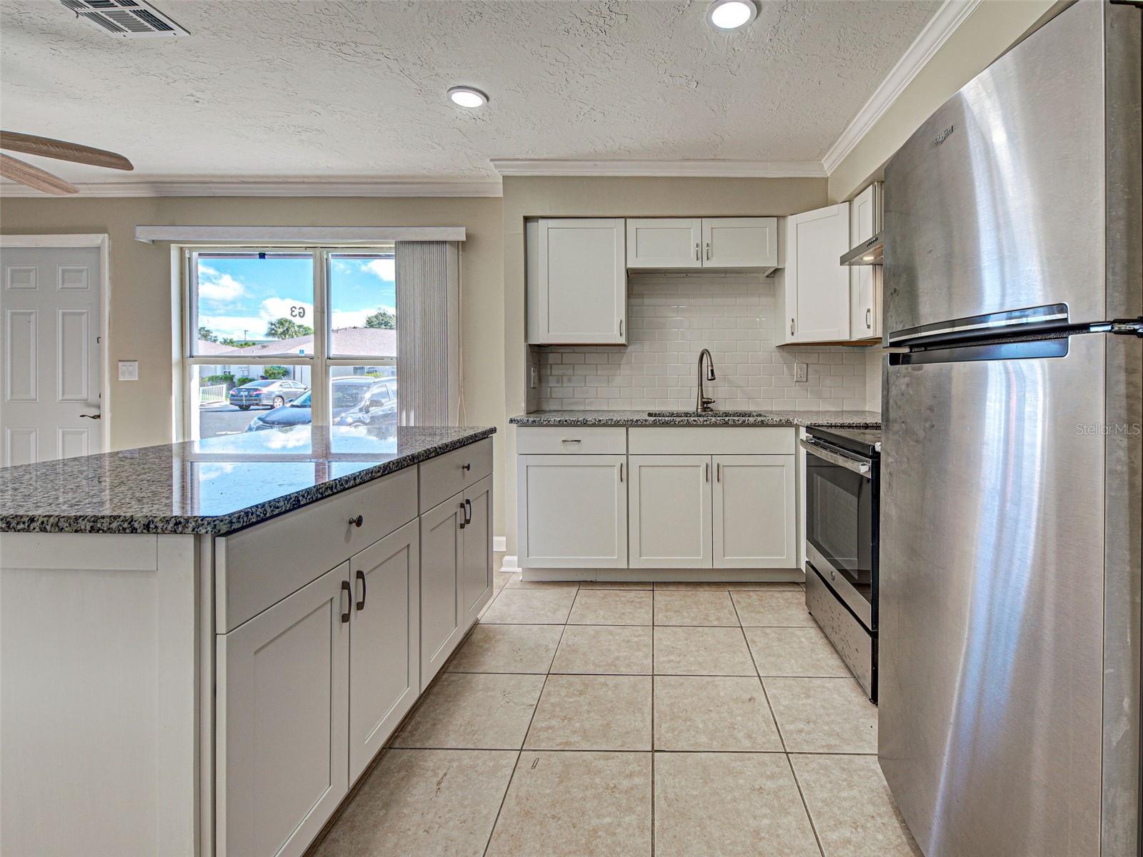 SUNSHINE VILLAS BLDG G - Residential