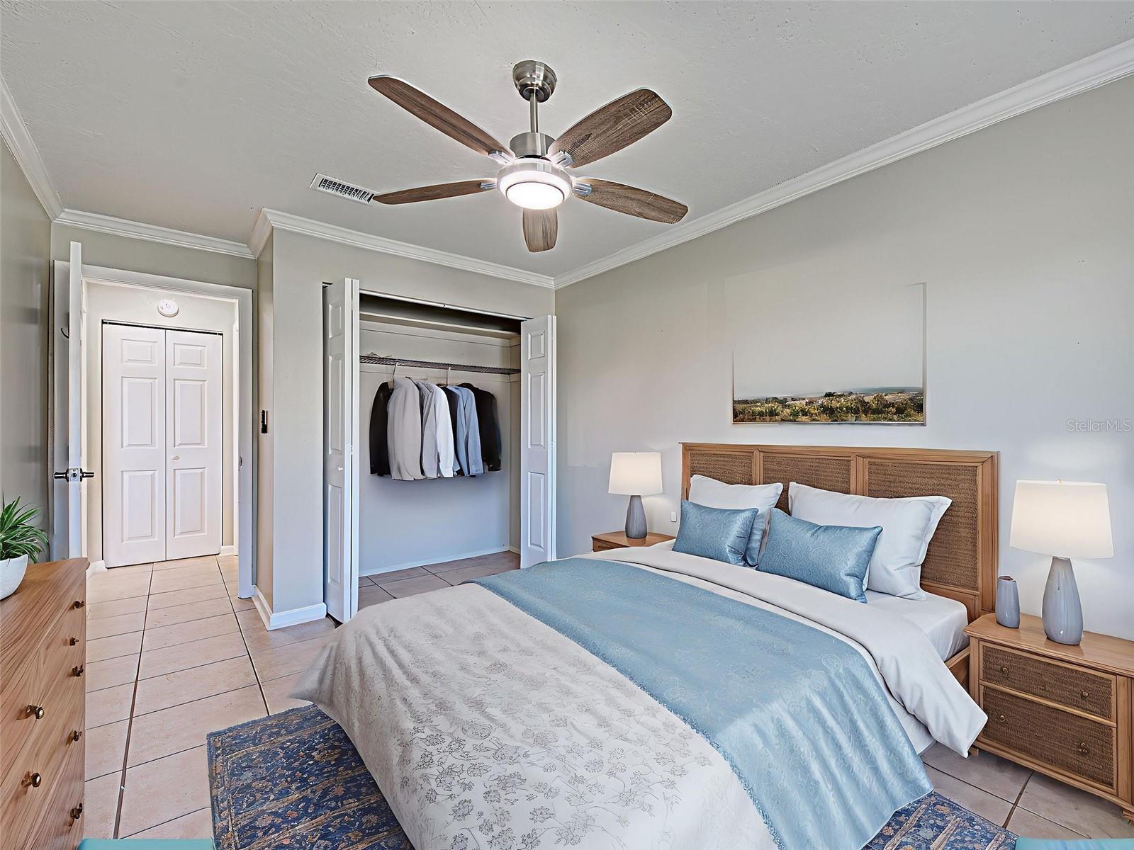SUNSHINE VILLAS BLDG G - Residential