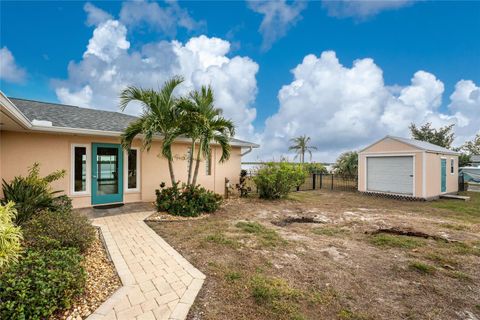 A home in PUNTA GORDA