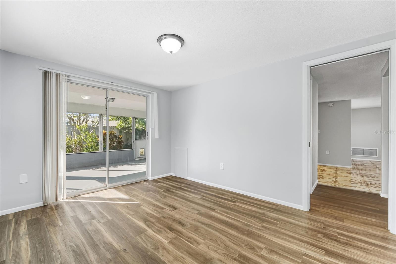 EMBASSY HILLS - Residential Lease