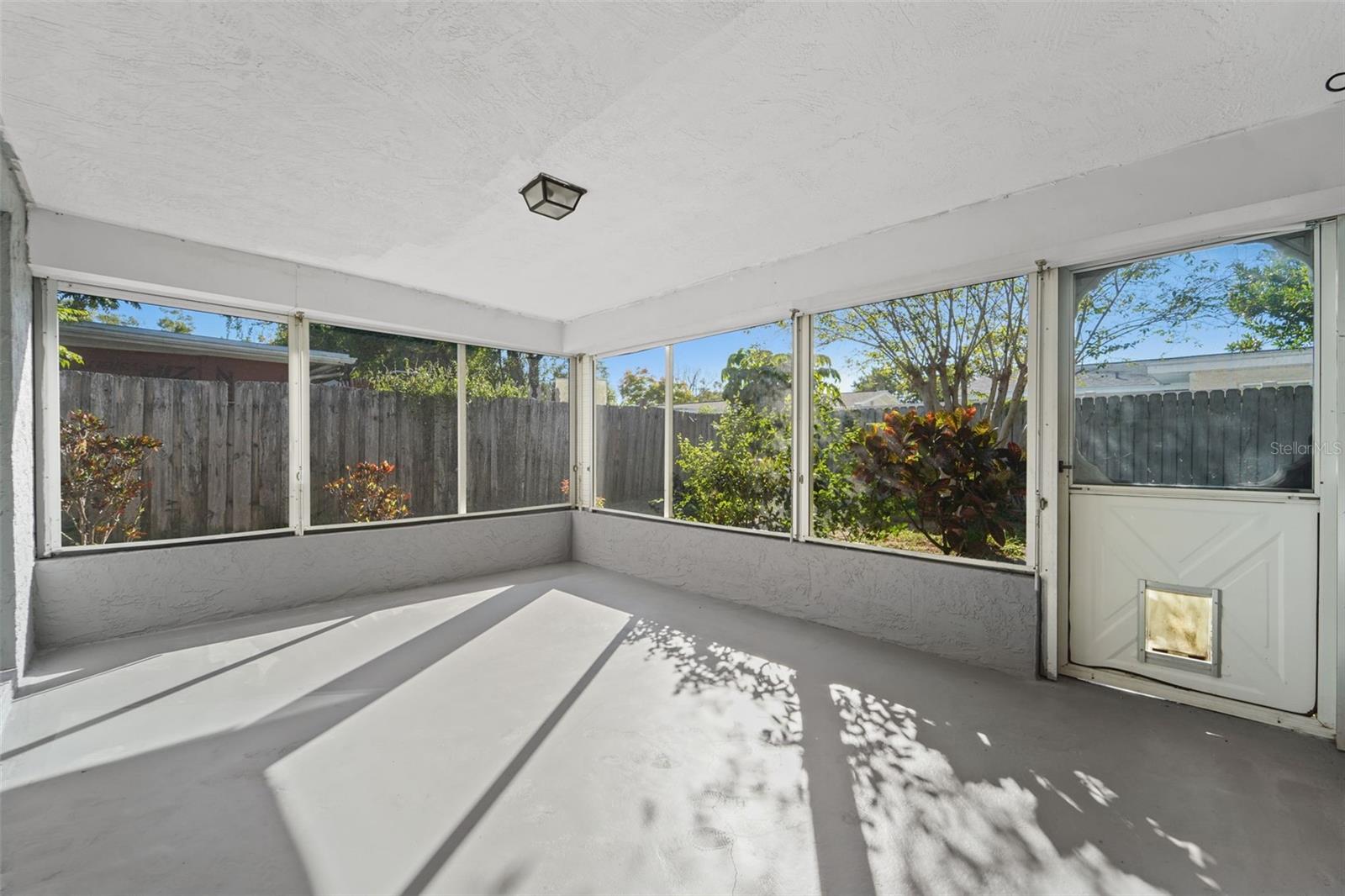 EMBASSY HILLS - Residential Lease