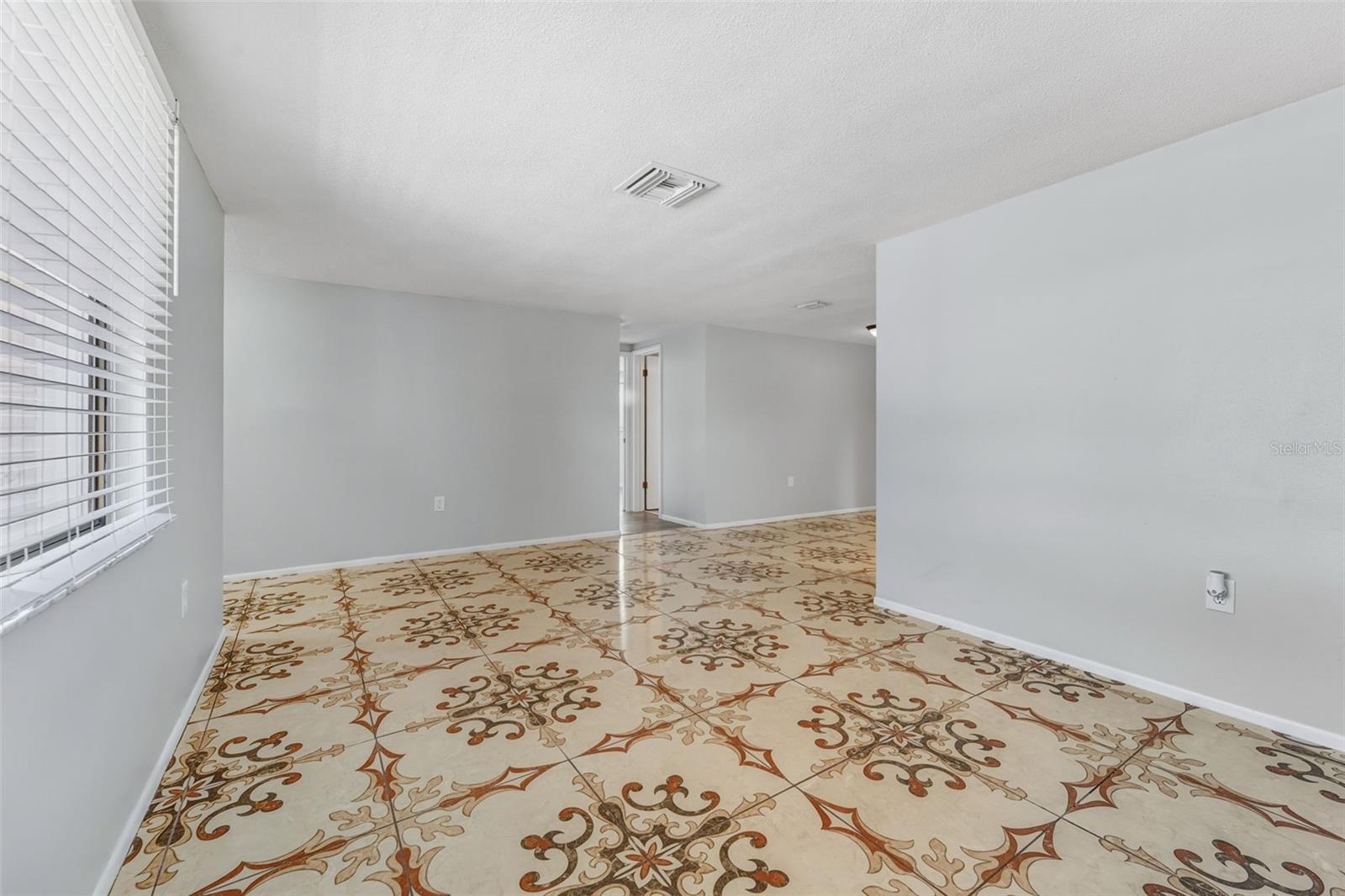 EMBASSY HILLS - Residential Lease