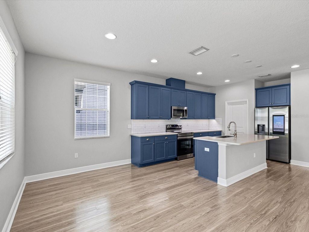 Photo of 7105 Park Tree Drive, Tampa, FL 33625 (MLS # A4693641)