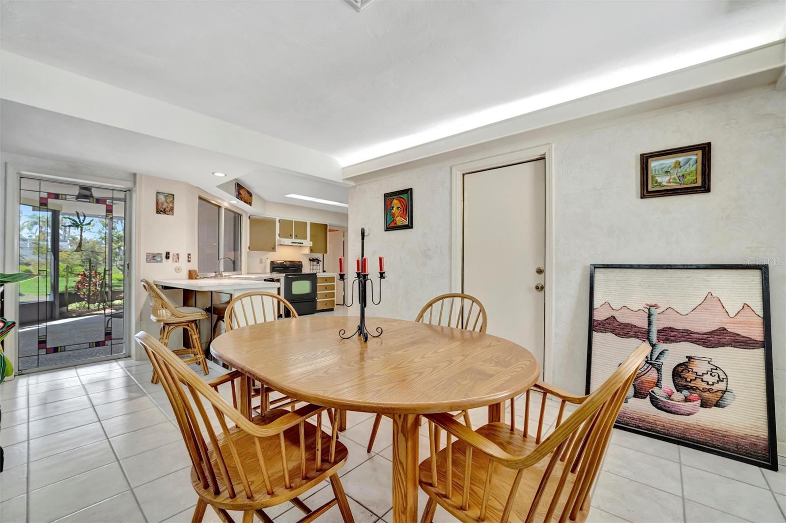 SOUTH GATE - Residential