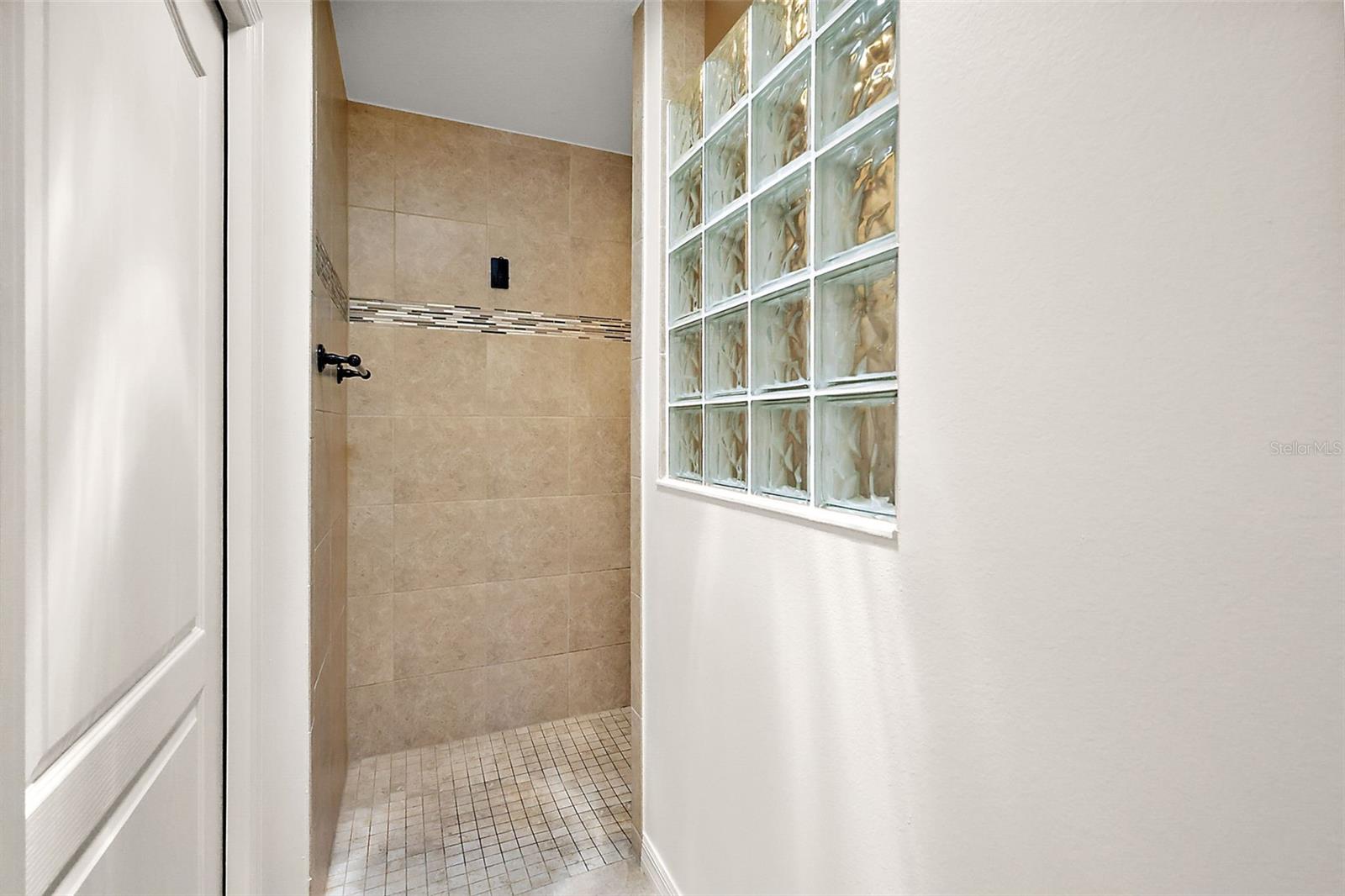 OXFORD OAKS PH 1 - Residential