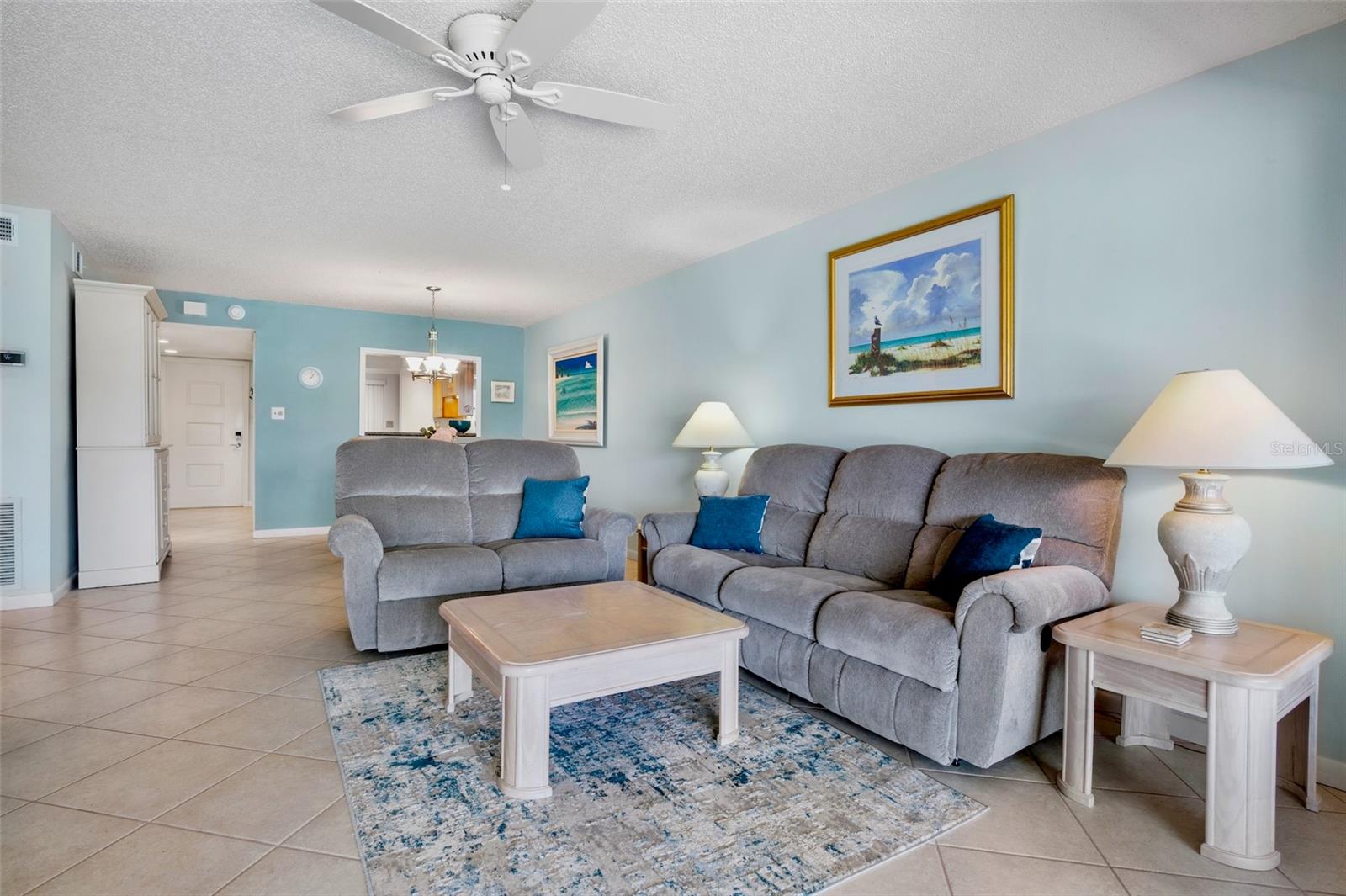 WESTBAY POINT & MOORINGS II - Residential