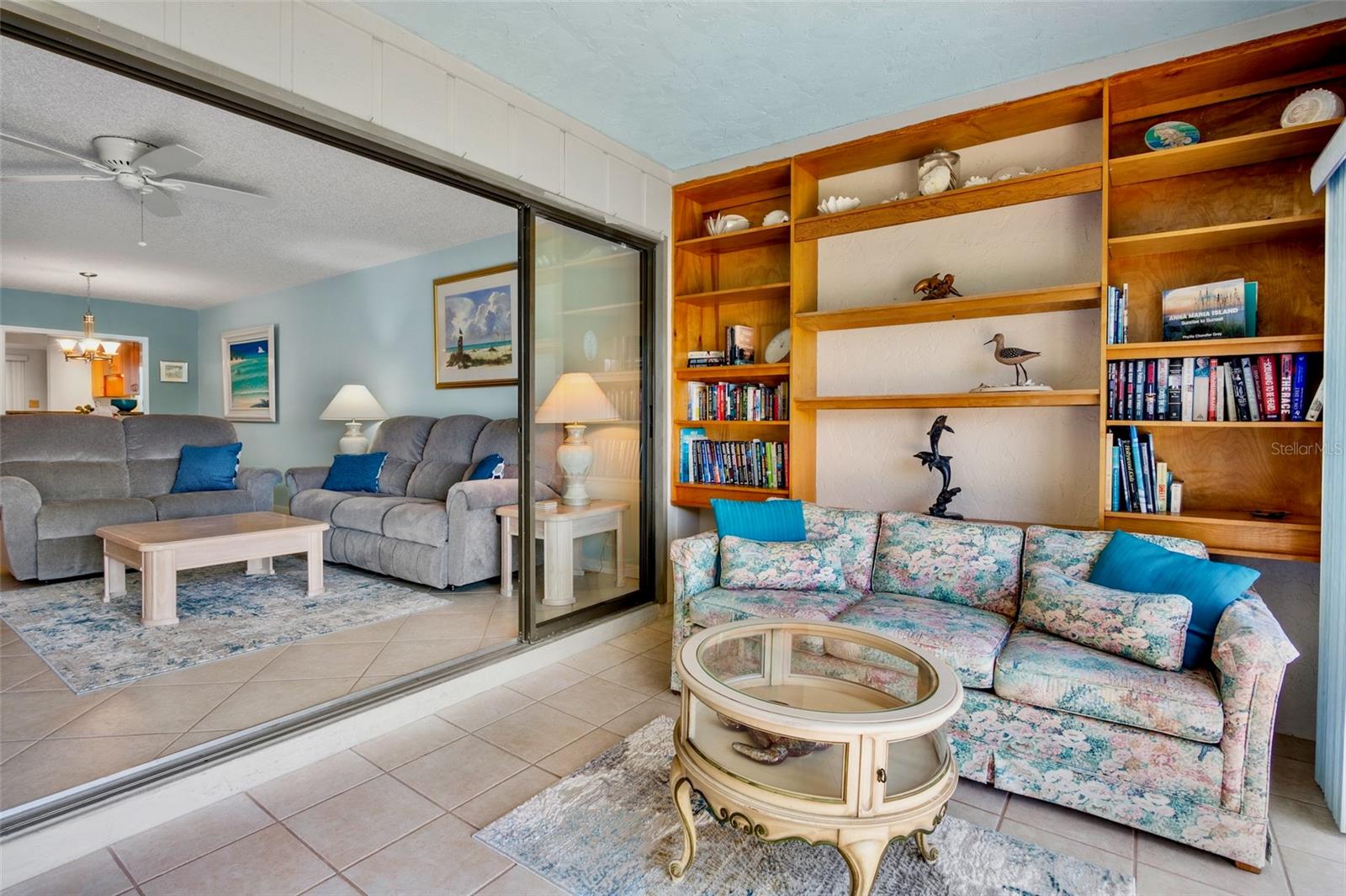WESTBAY POINT & MOORINGS II - Residential