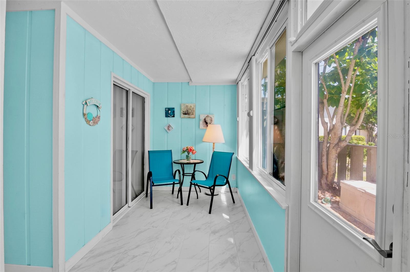 WESTBAY POINT & MOORINGS II - Residential