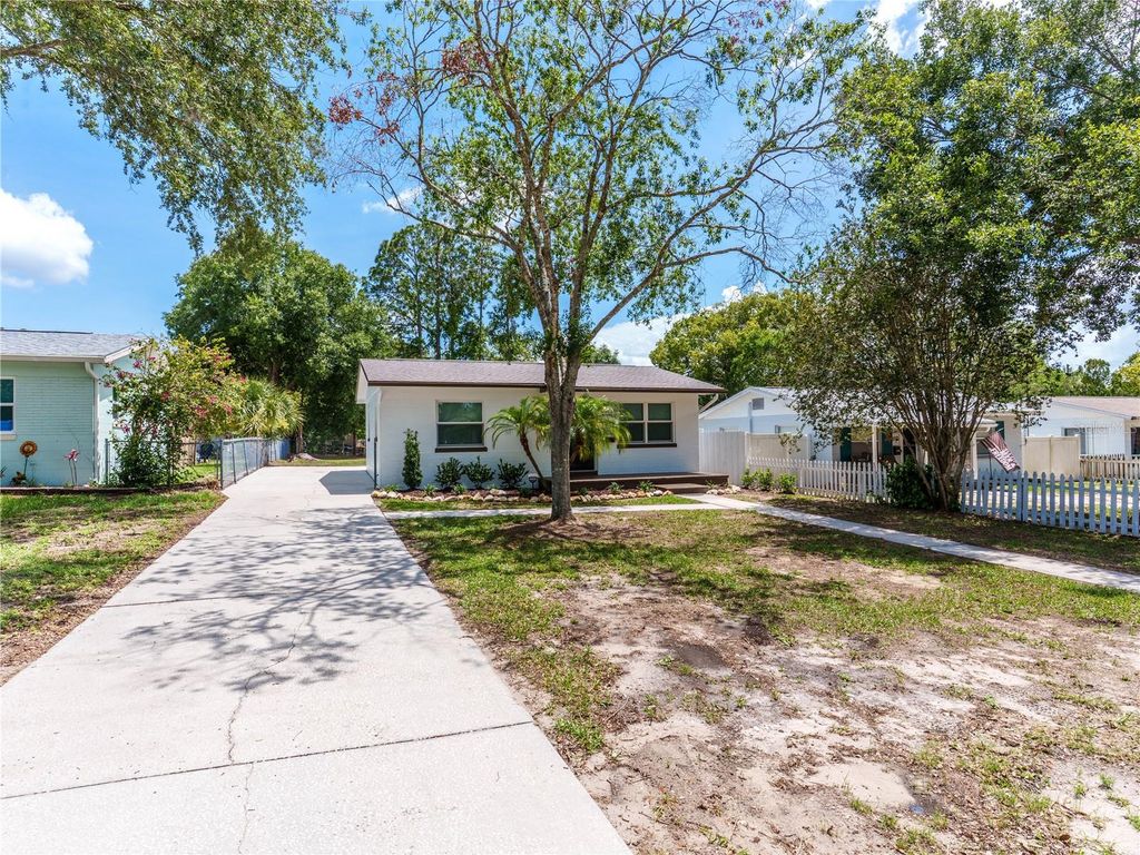 Photo of 6252 Missouri Avenue, New Port Richey, FL 34653 (MLS # W7886179)