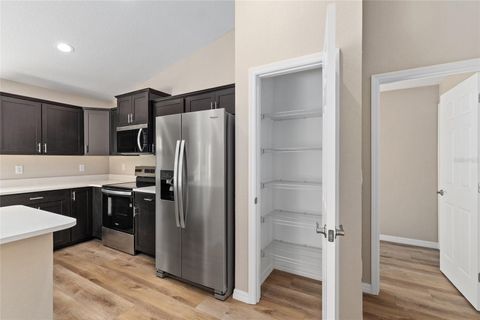 Tiny photo for 9299 N Hunter Way, Dunnellon, FL 34433 (MLS # OM725175)