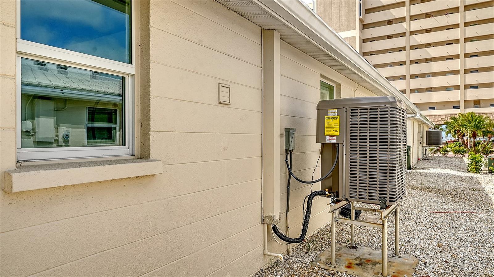 HORIZONS WEST - Residential