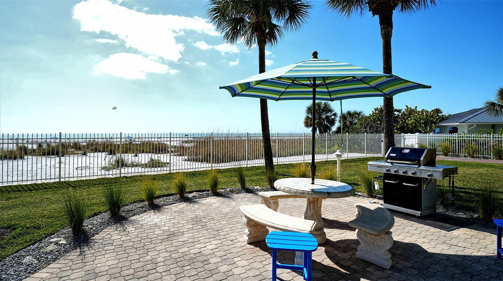 HORIZONS WEST - Residential