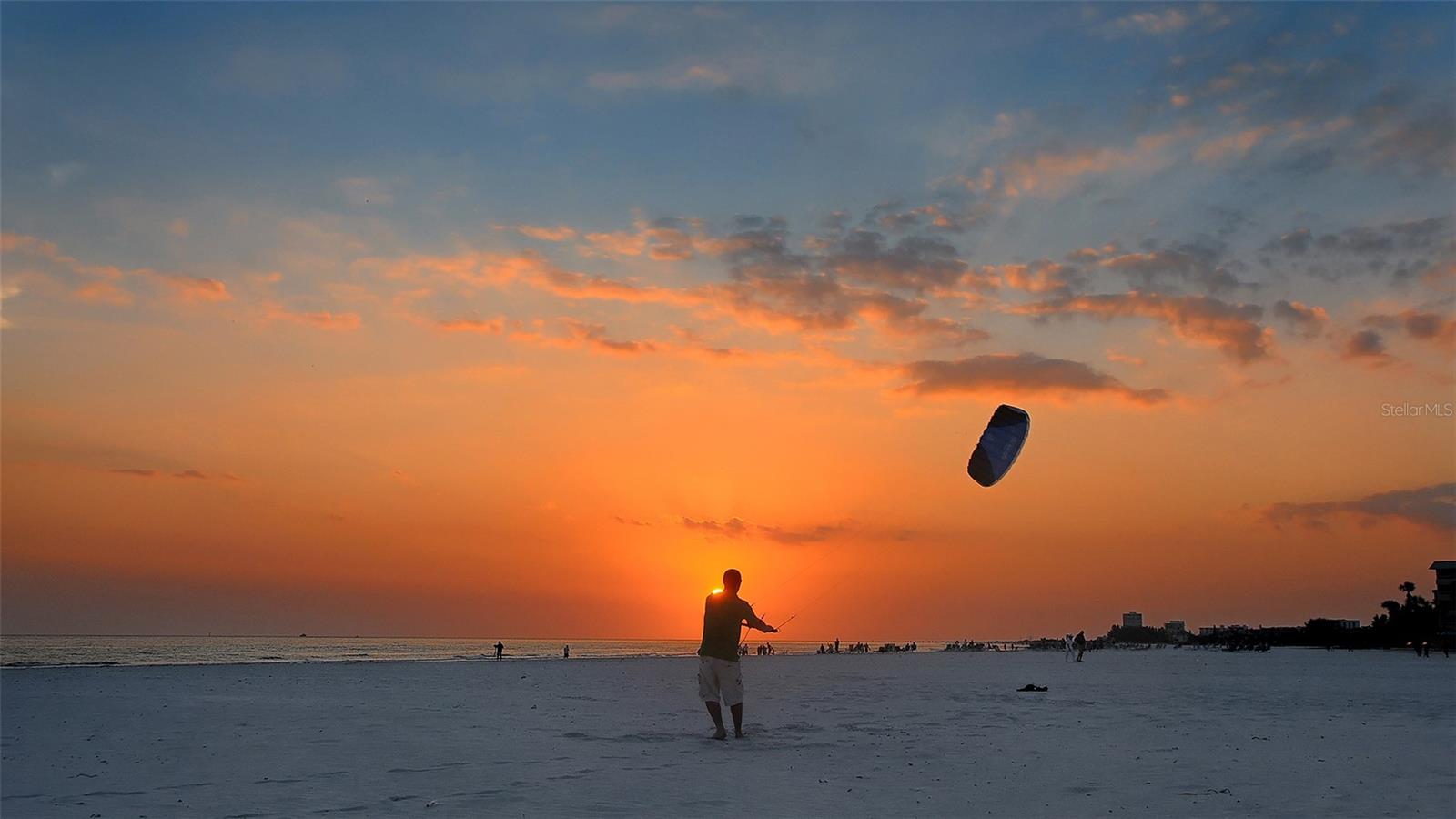 HORIZONS WEST - Residential