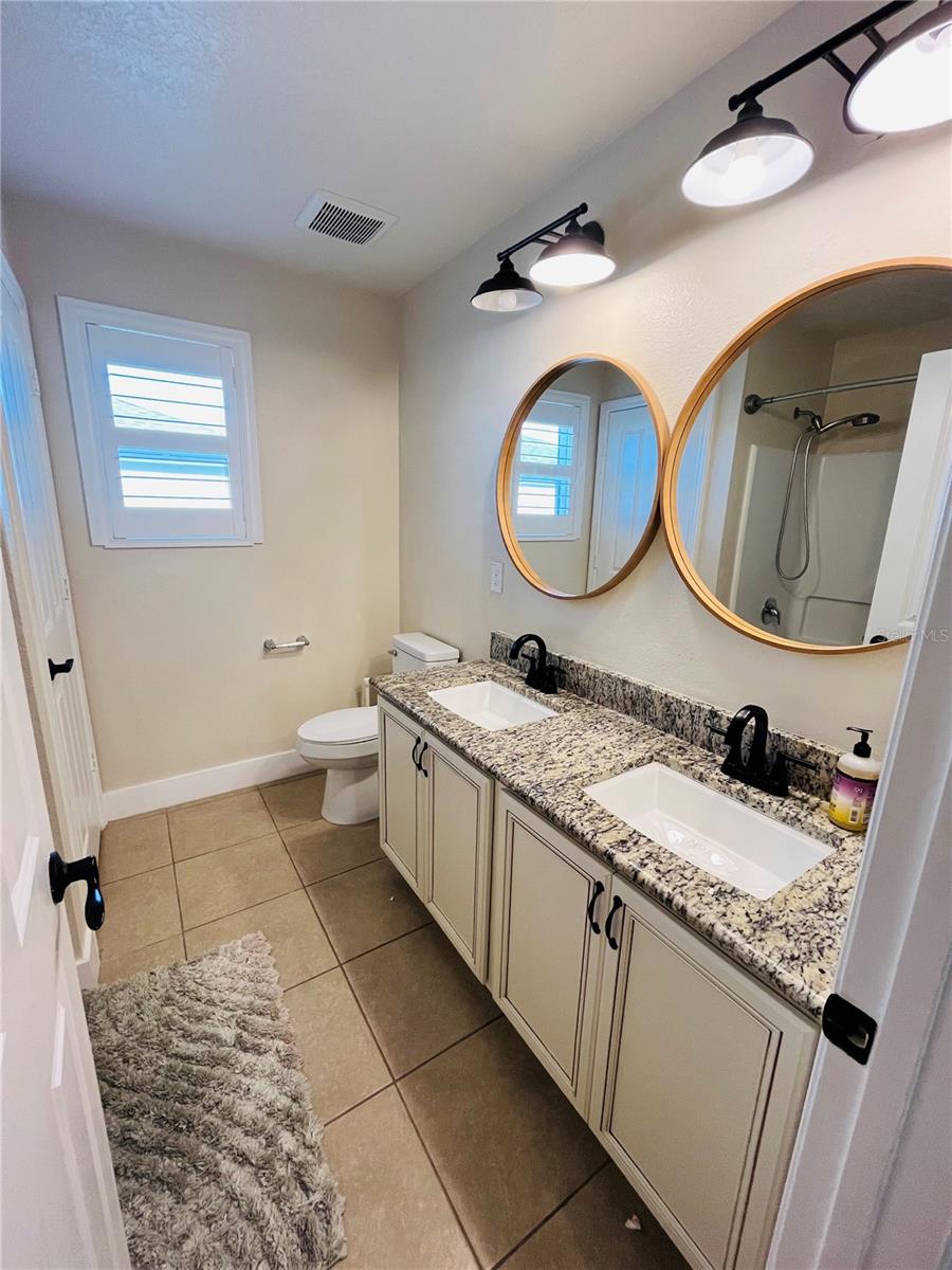 ORCHARD PK/STILLWATER XING PH - Residential Lease