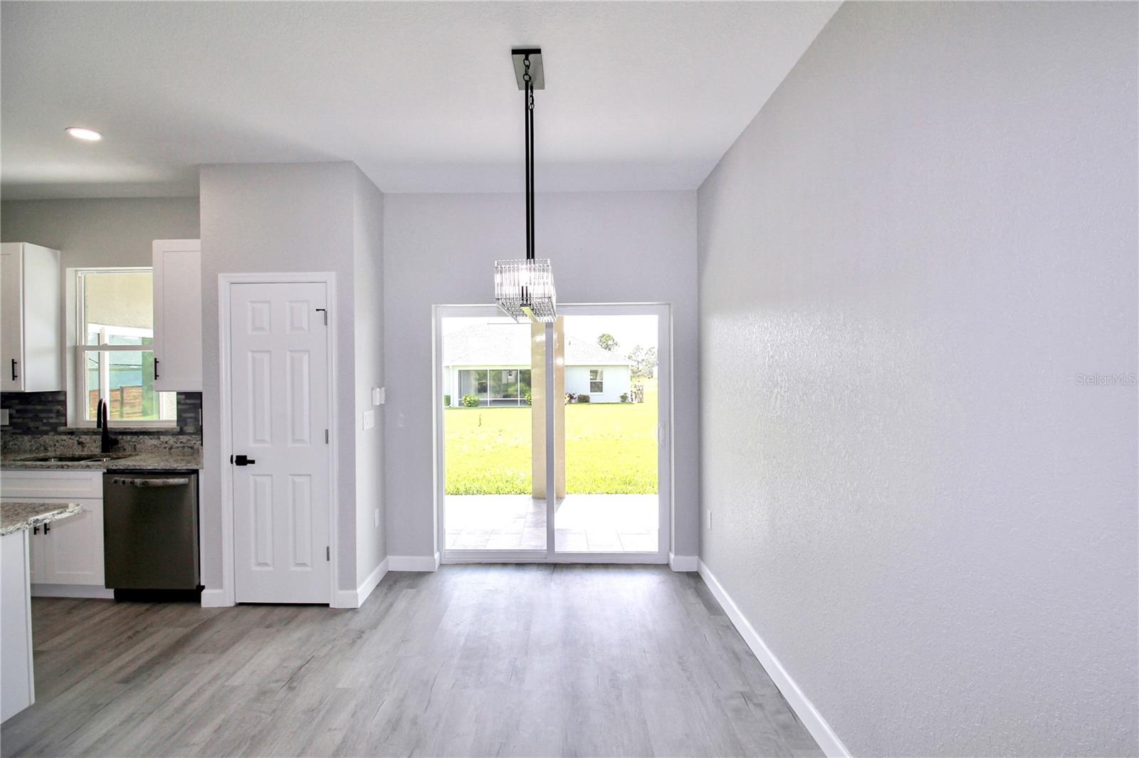 SUN N LAKE - Residential