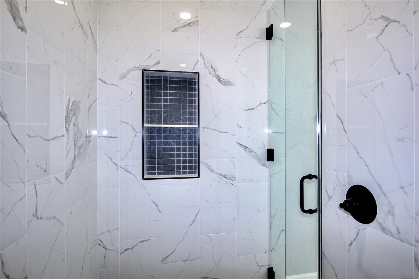 SUN N LAKE - Residential