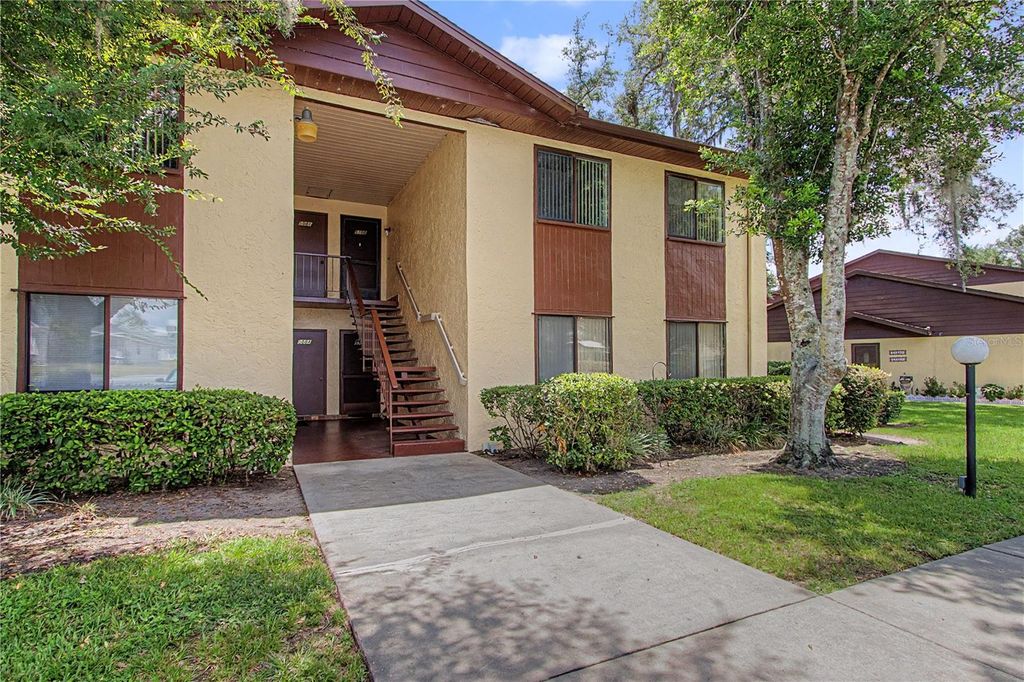 Photo of 510 Silver Course #B, Ocala, FL 34472 (MLS # OM727934)