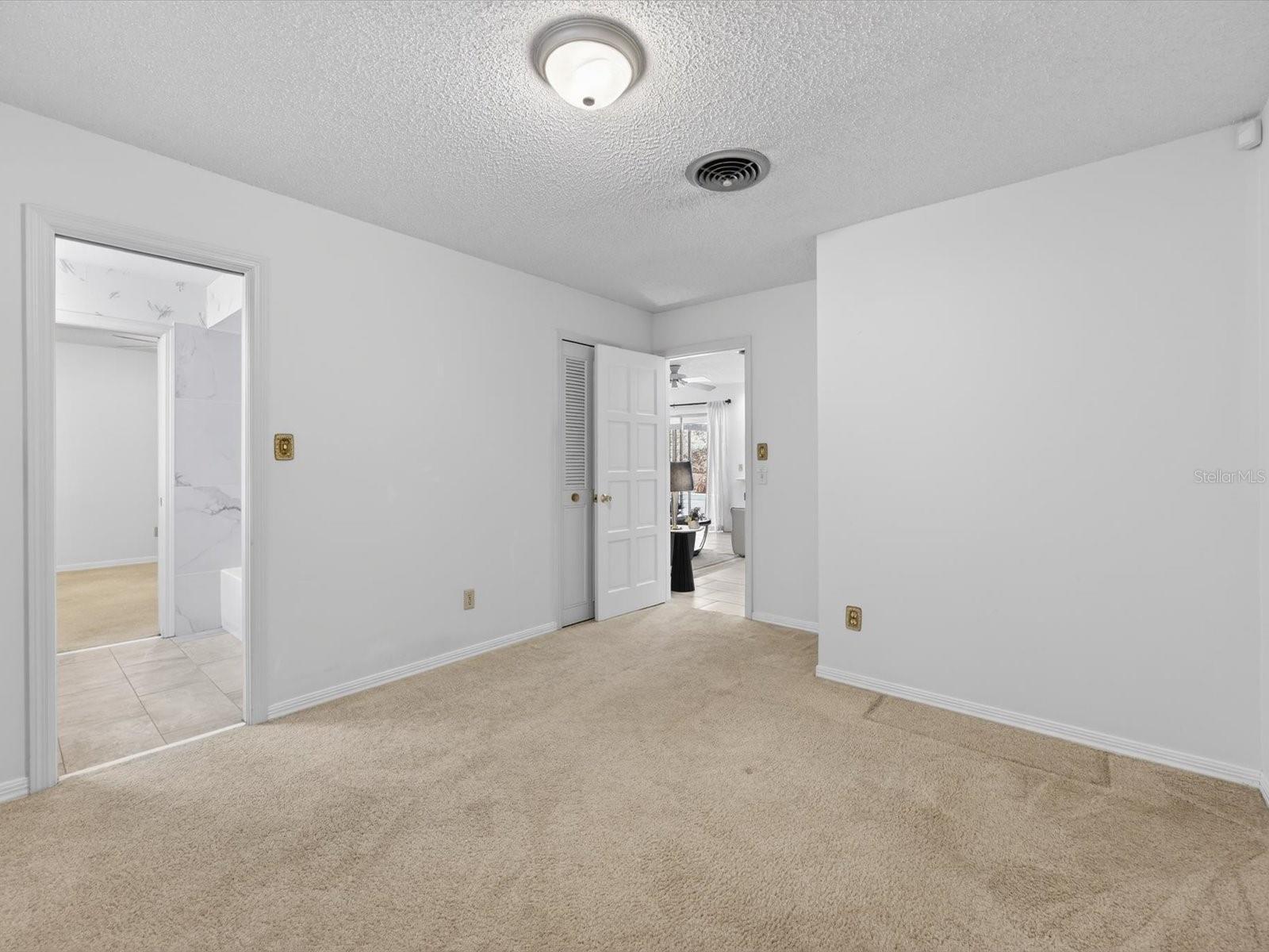 GOLFSIDE GOLF COURSE SEC 01 - Residential