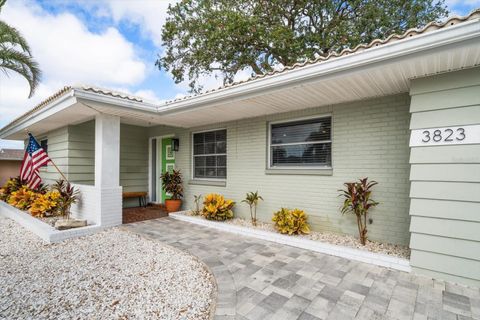 A home in LARGO