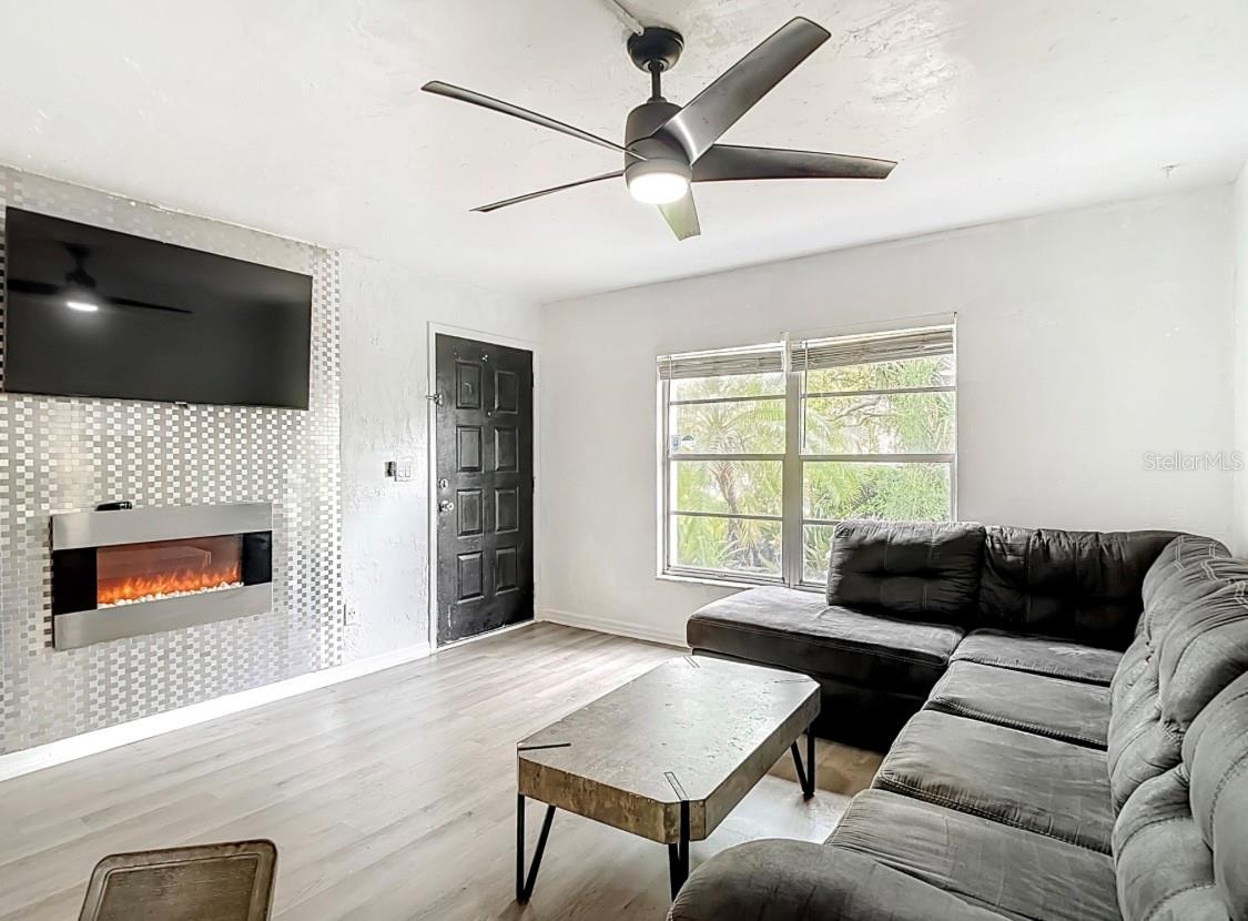 TOWNHOMES OF COUNTRYSIDE - Residential