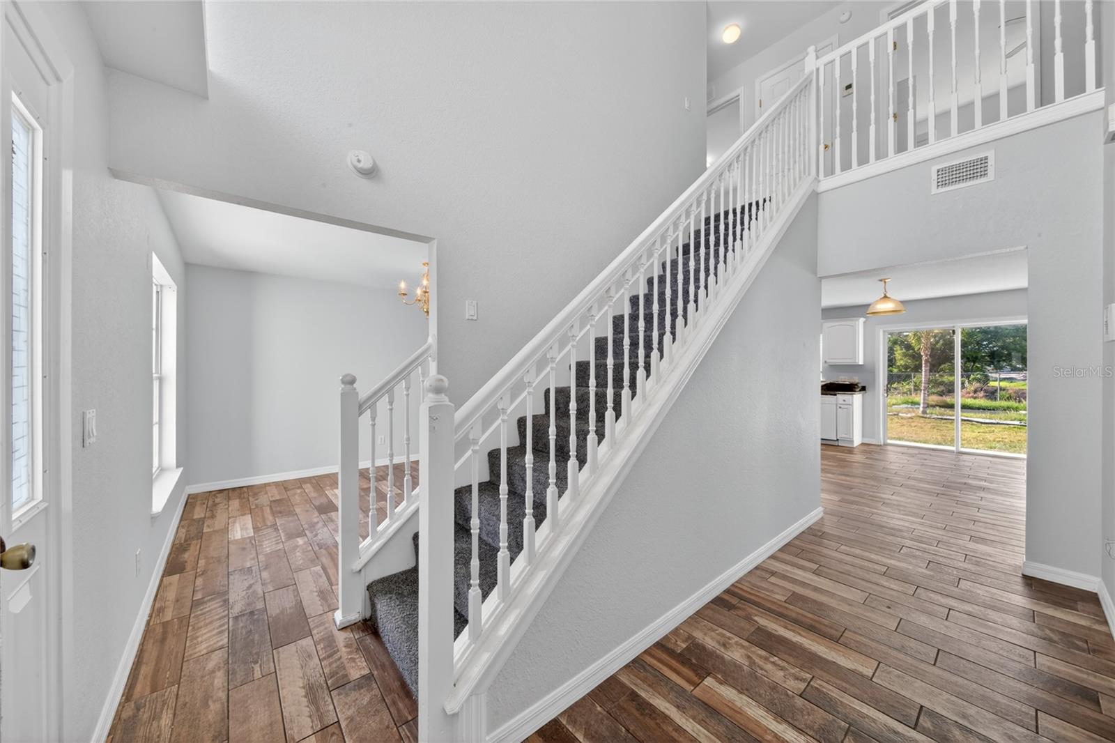 SAVANNAH ESTATES - Residential