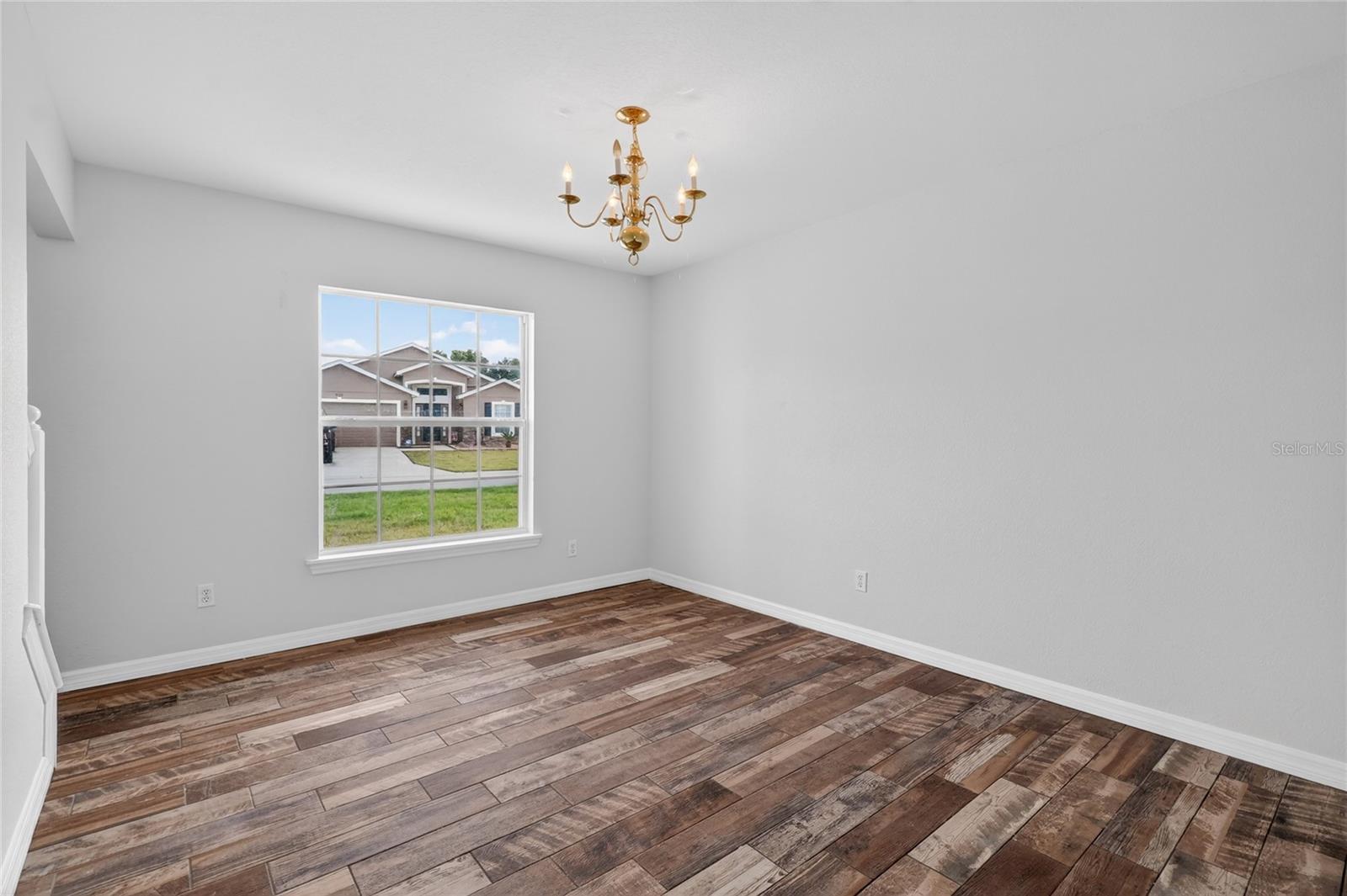 SAVANNAH ESTATES - Residential