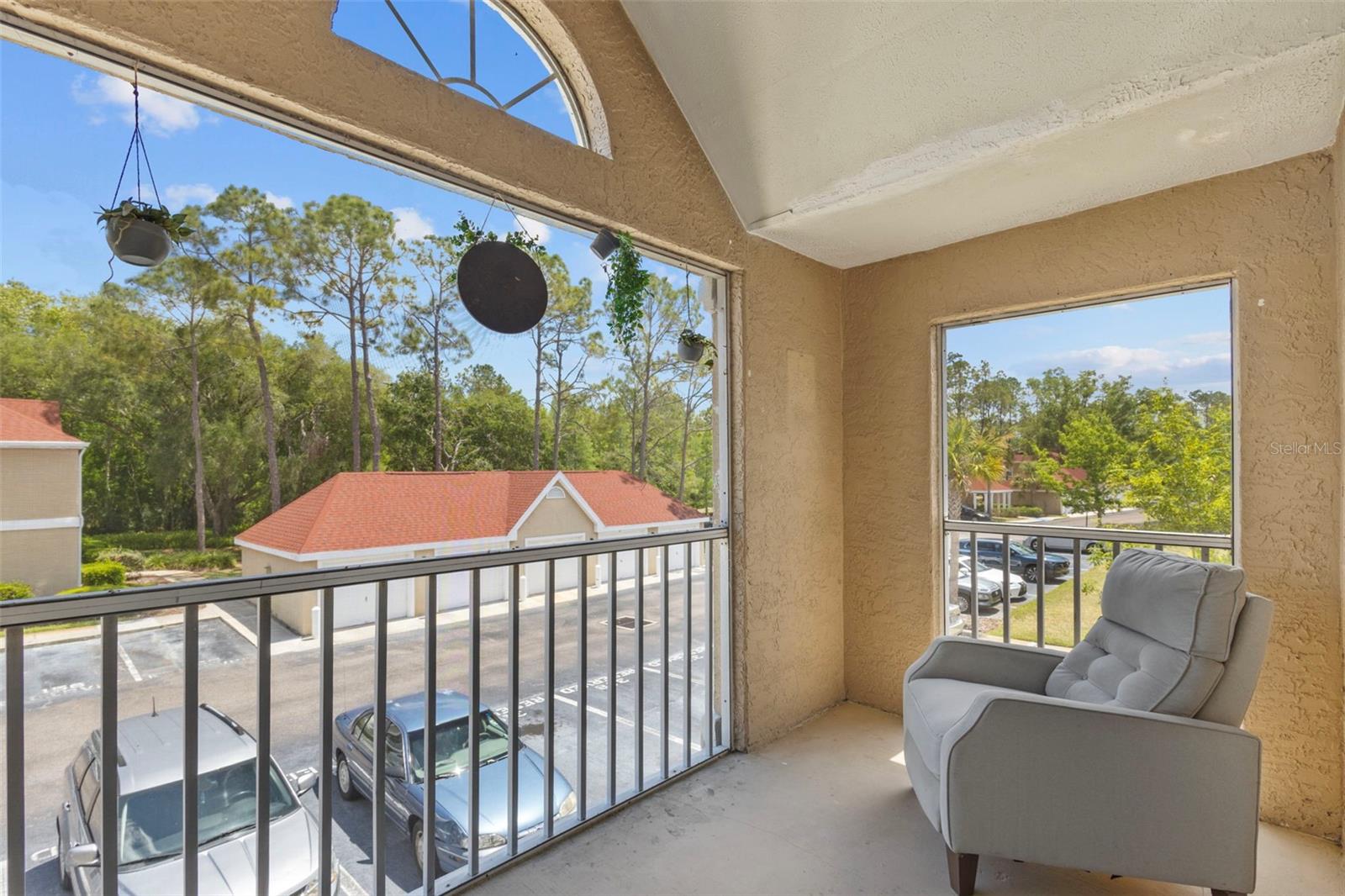 THE HIGHLANDS AT HUNTERS GREE - Residential Lease