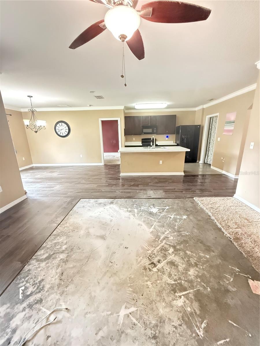 3838 CROSSLINE DRIVE