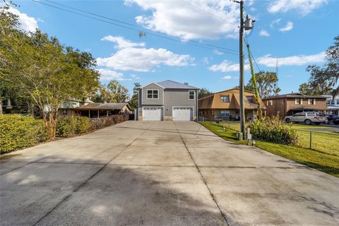 A home in DUNNELLON