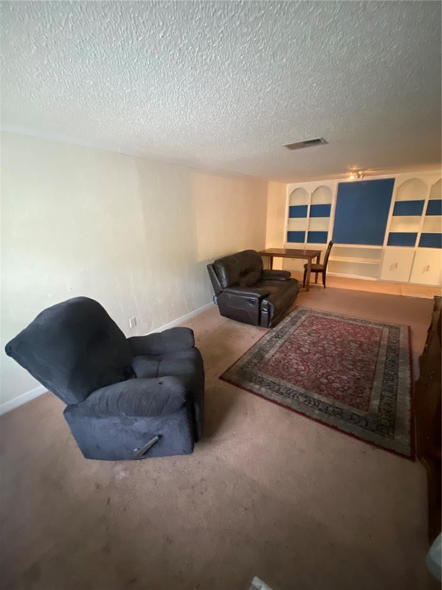 PRAIRIEWOOD - Residential