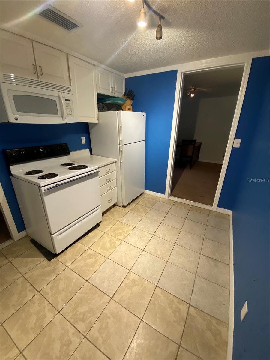 PRAIRIEWOOD - Residential