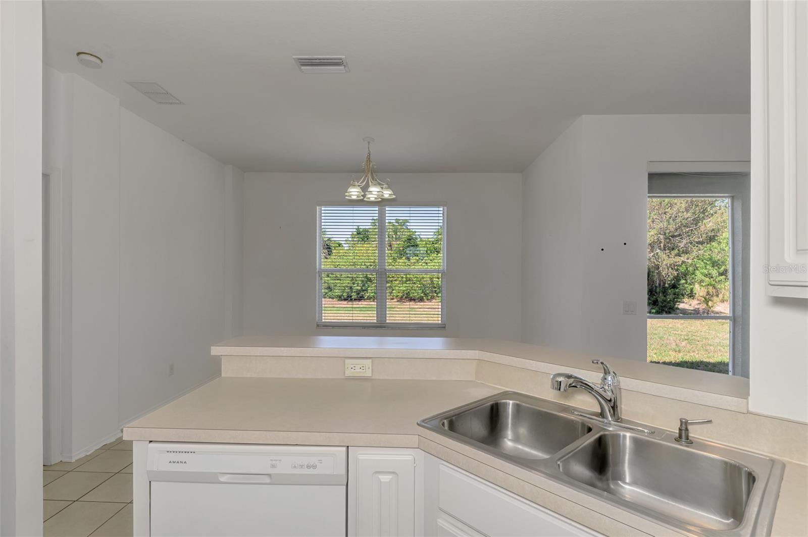 WOODMERE LAKES - Residential