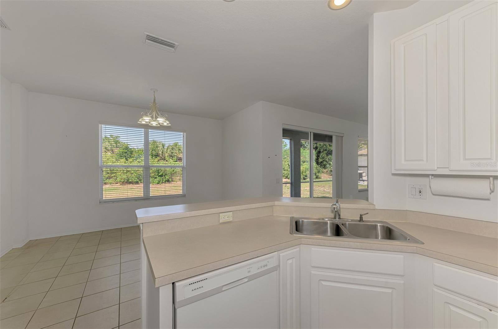 WOODMERE LAKES - Residential