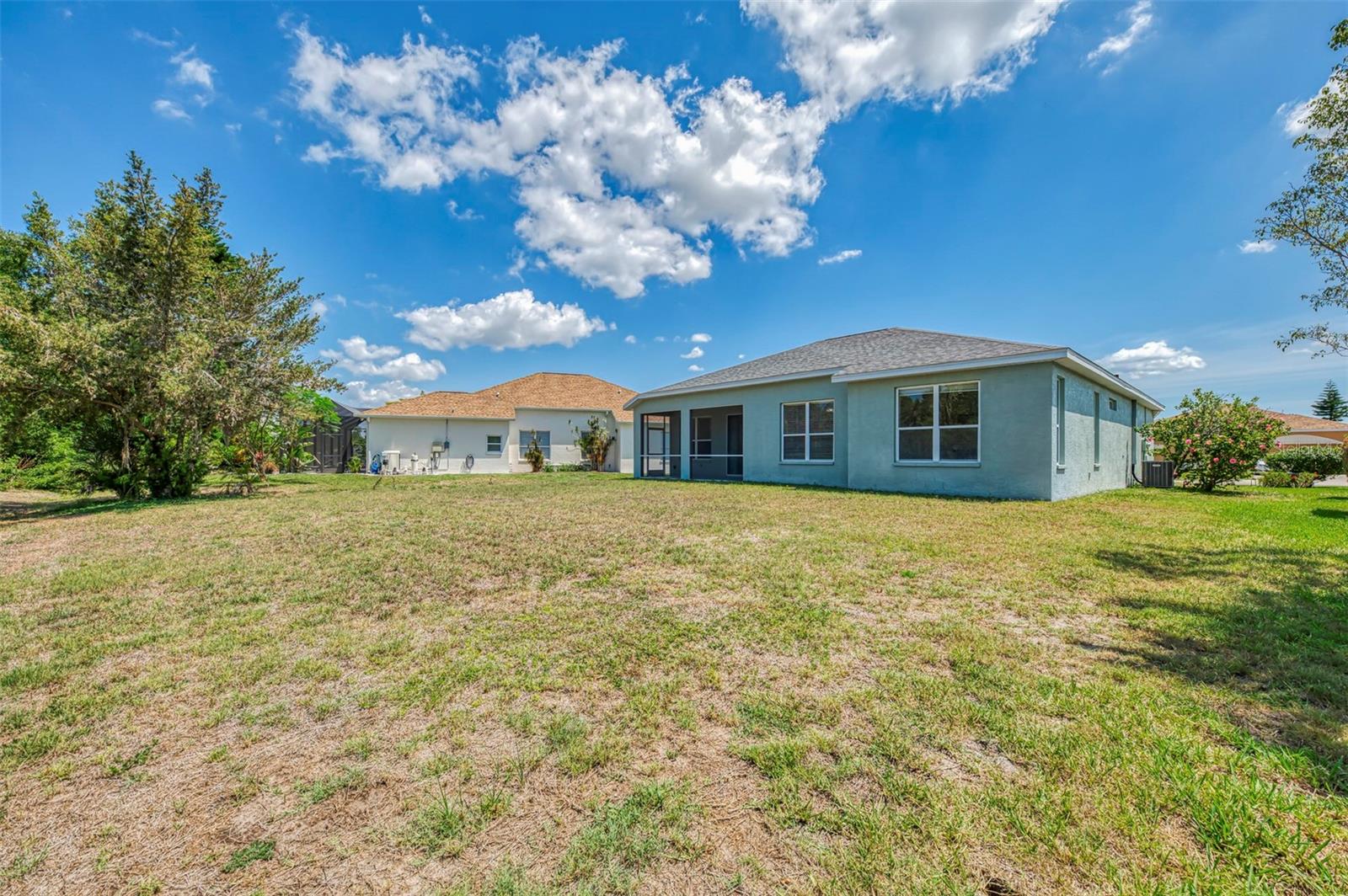 WOODMERE LAKES - Residential