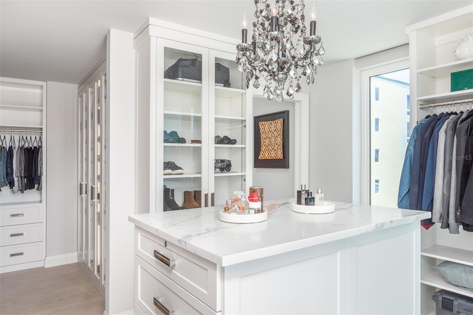 PURA VIDA RESIDENCES CONDO - Residential