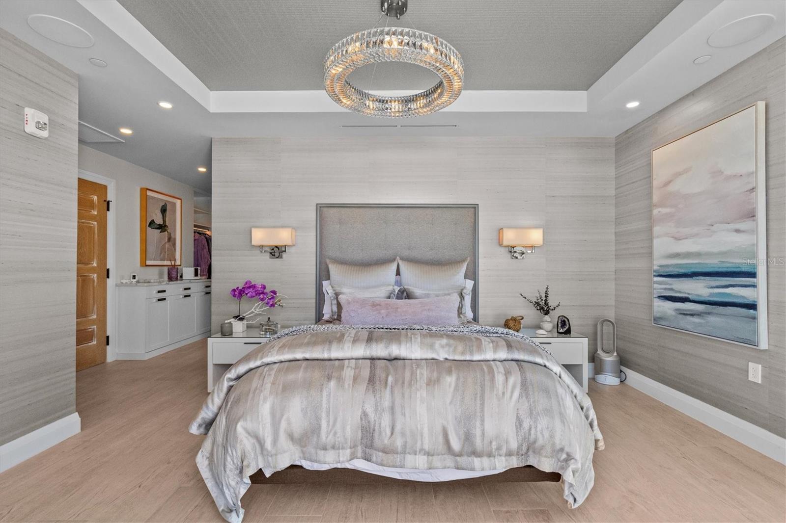 PURA VIDA RESIDENCES CONDO - Residential