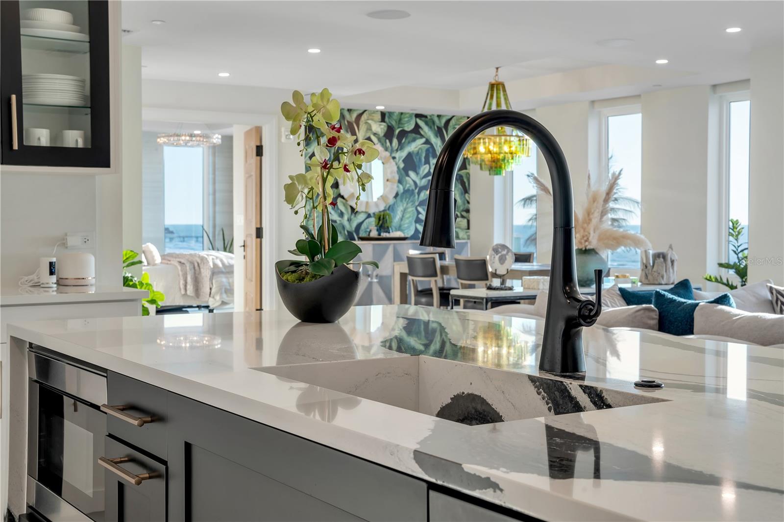 PURA VIDA RESIDENCES CONDO - Residential