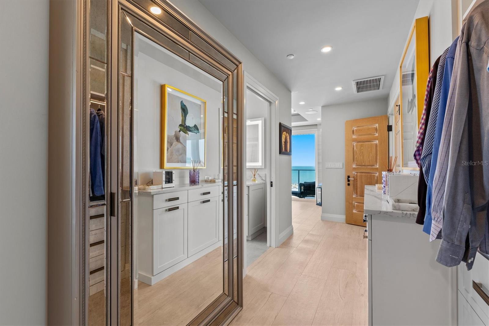 PURA VIDA RESIDENCES CONDO - Residential