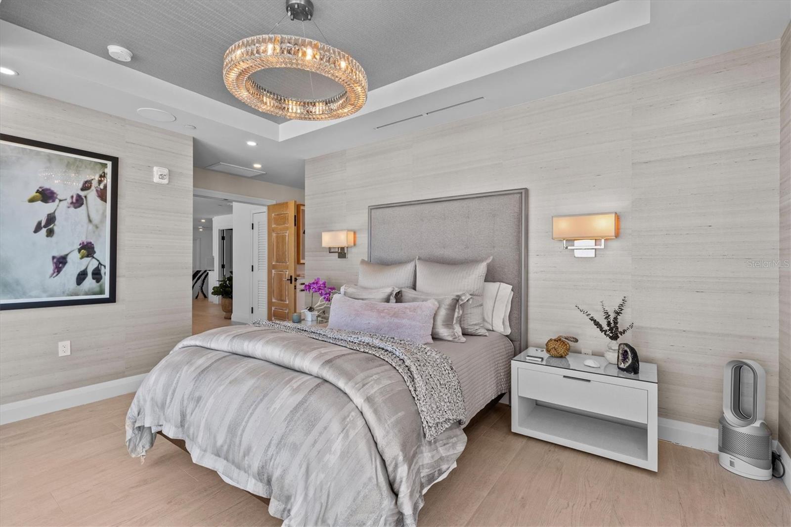 PURA VIDA RESIDENCES CONDO - Residential