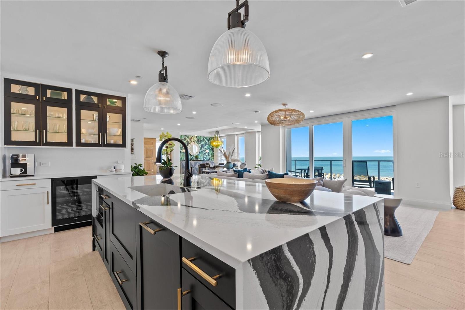 PURA VIDA RESIDENCES CONDO - Residential