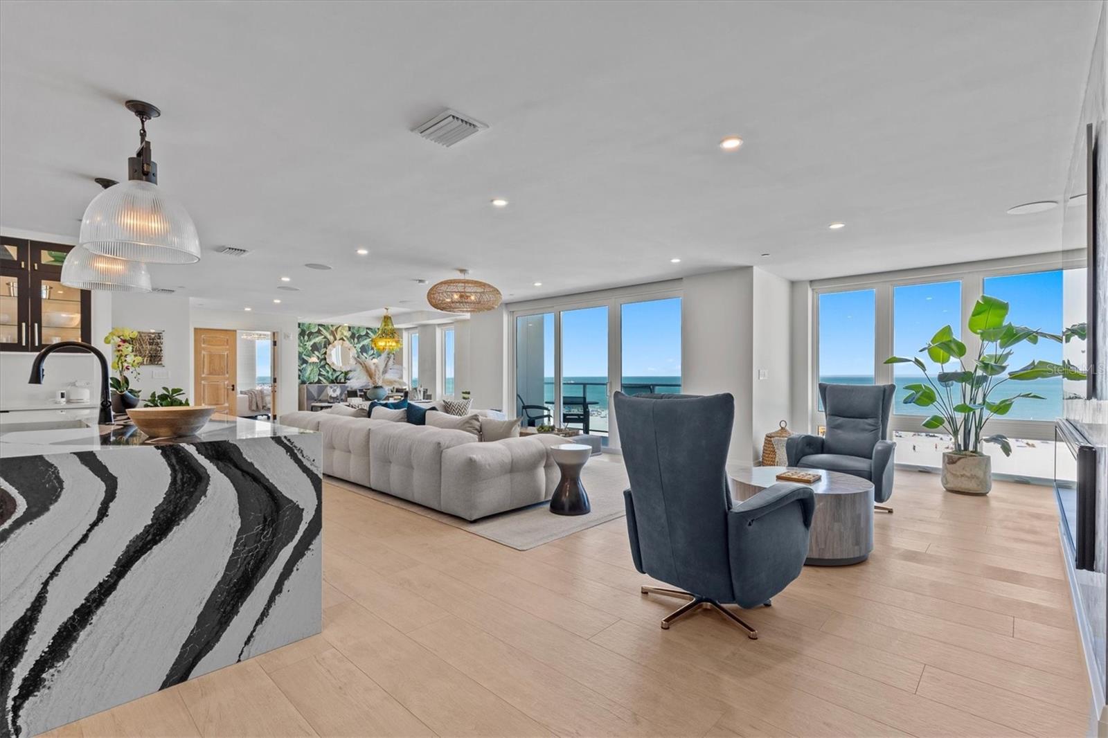 PURA VIDA RESIDENCES CONDO - Residential