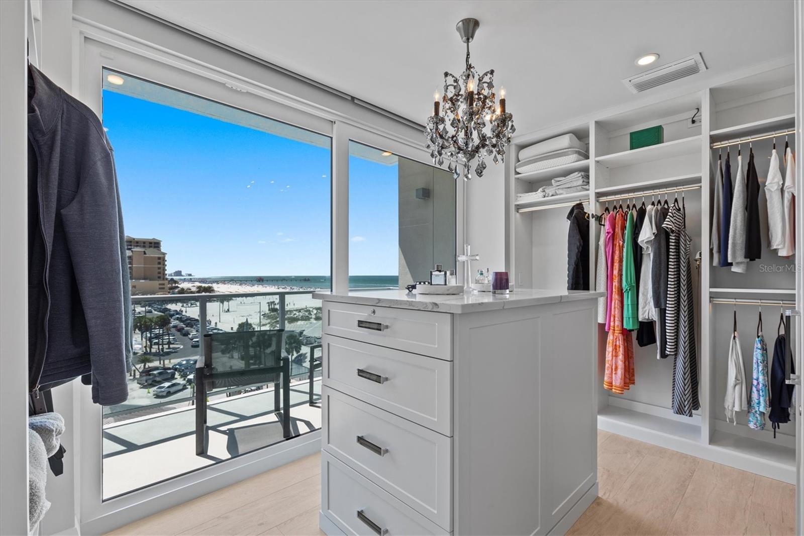 PURA VIDA RESIDENCES CONDO - Residential