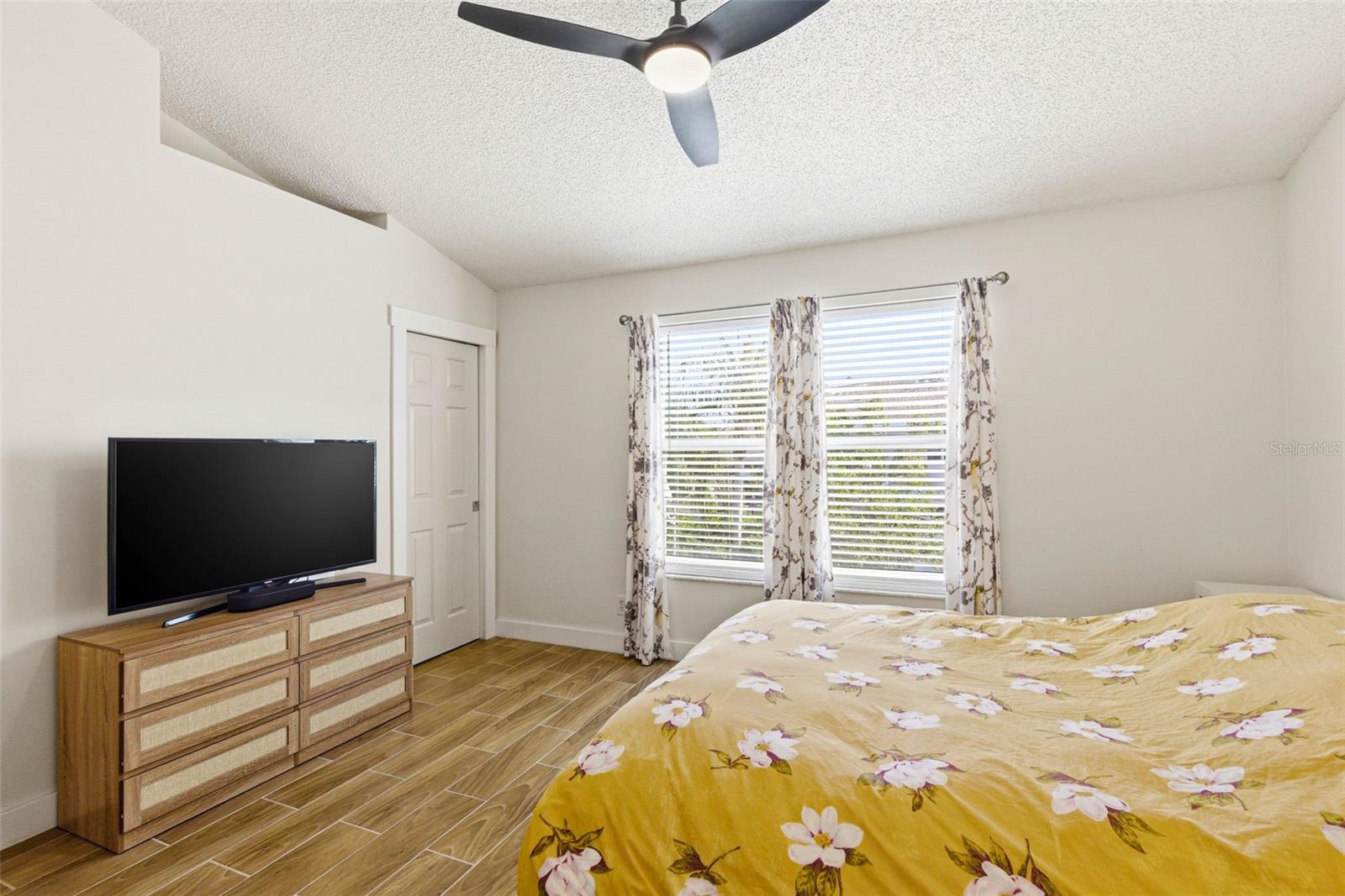 BRIGHTON BAY - Residential