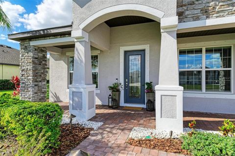 A home in PARRISH