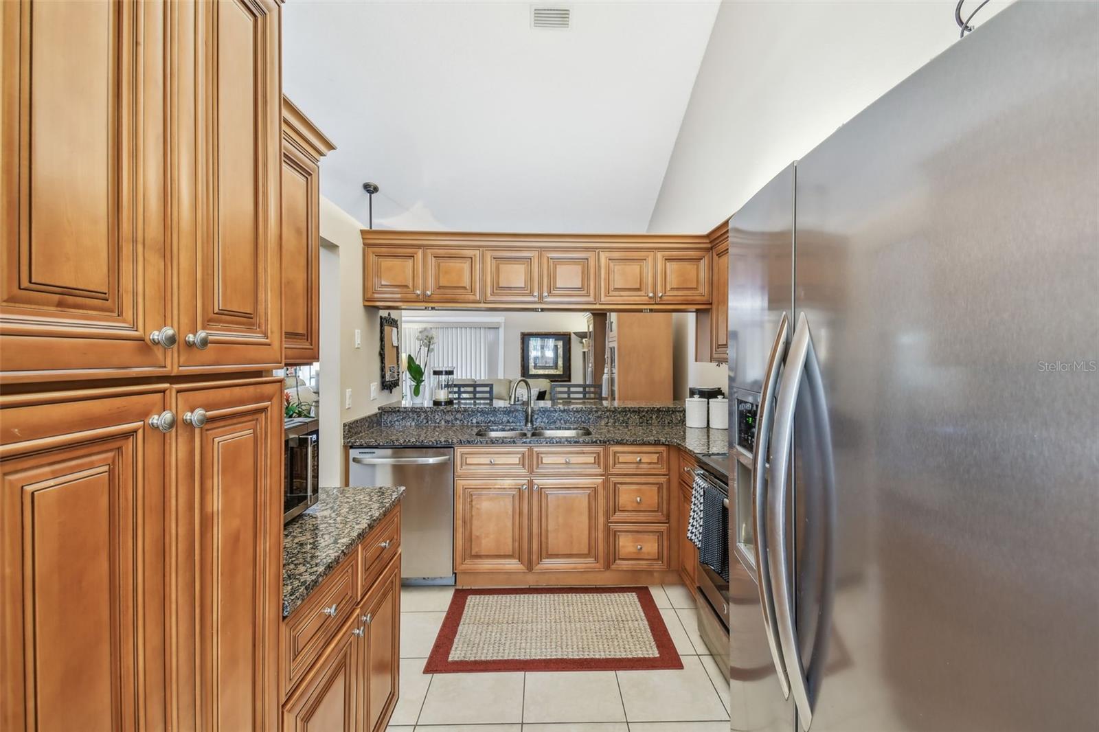 EL PASADO A CONDO - Residential