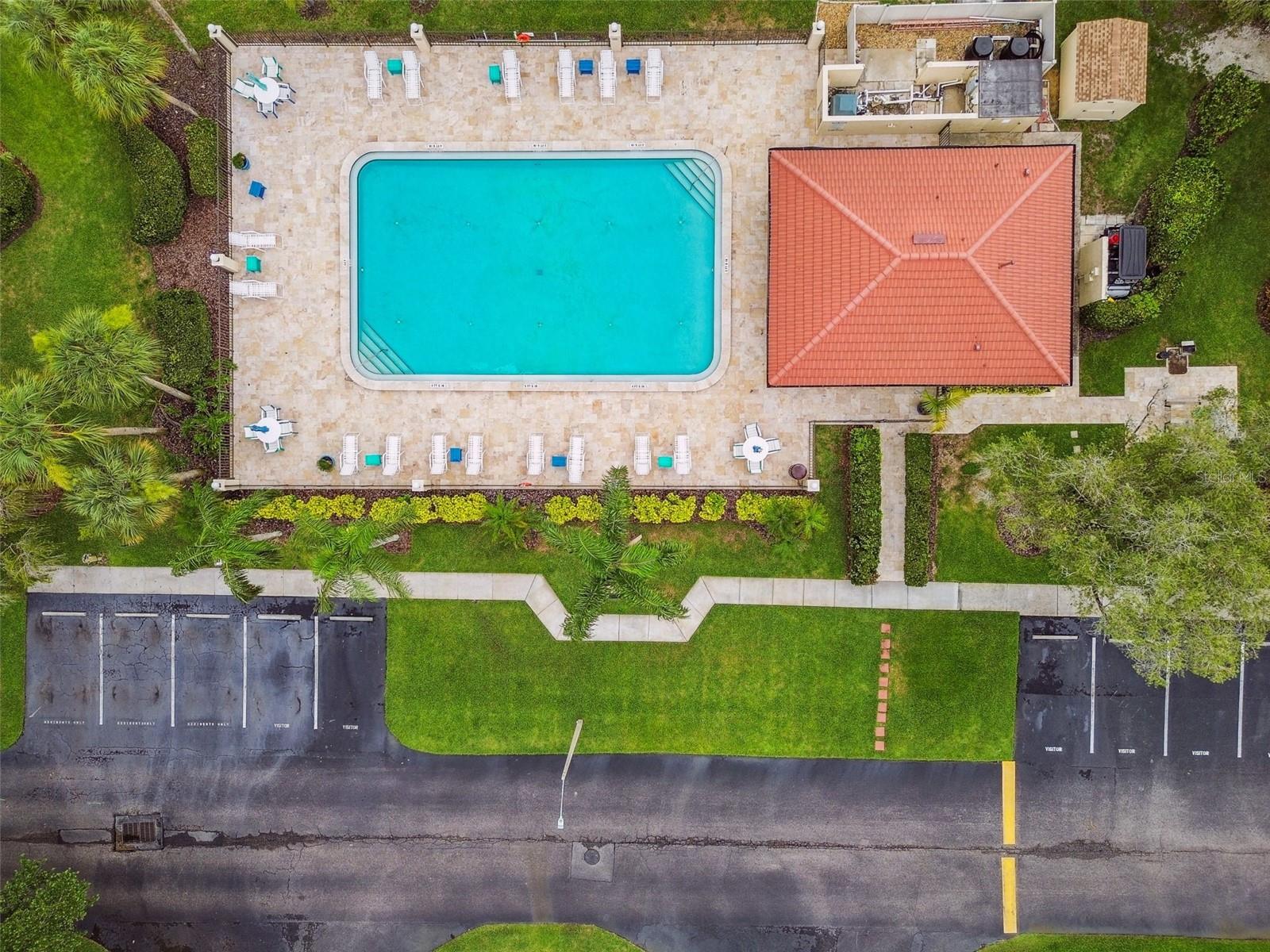 EL PASADO A CONDO - Residential