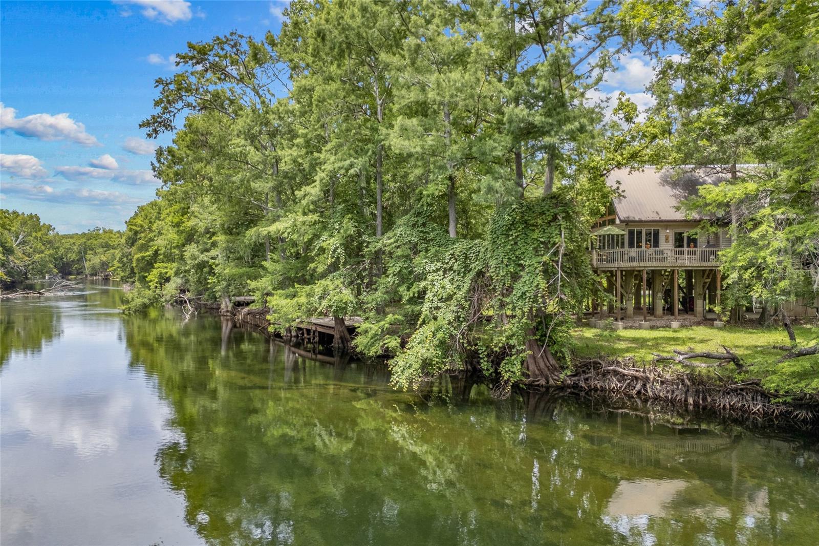 174 SW MERIDIAN COURT