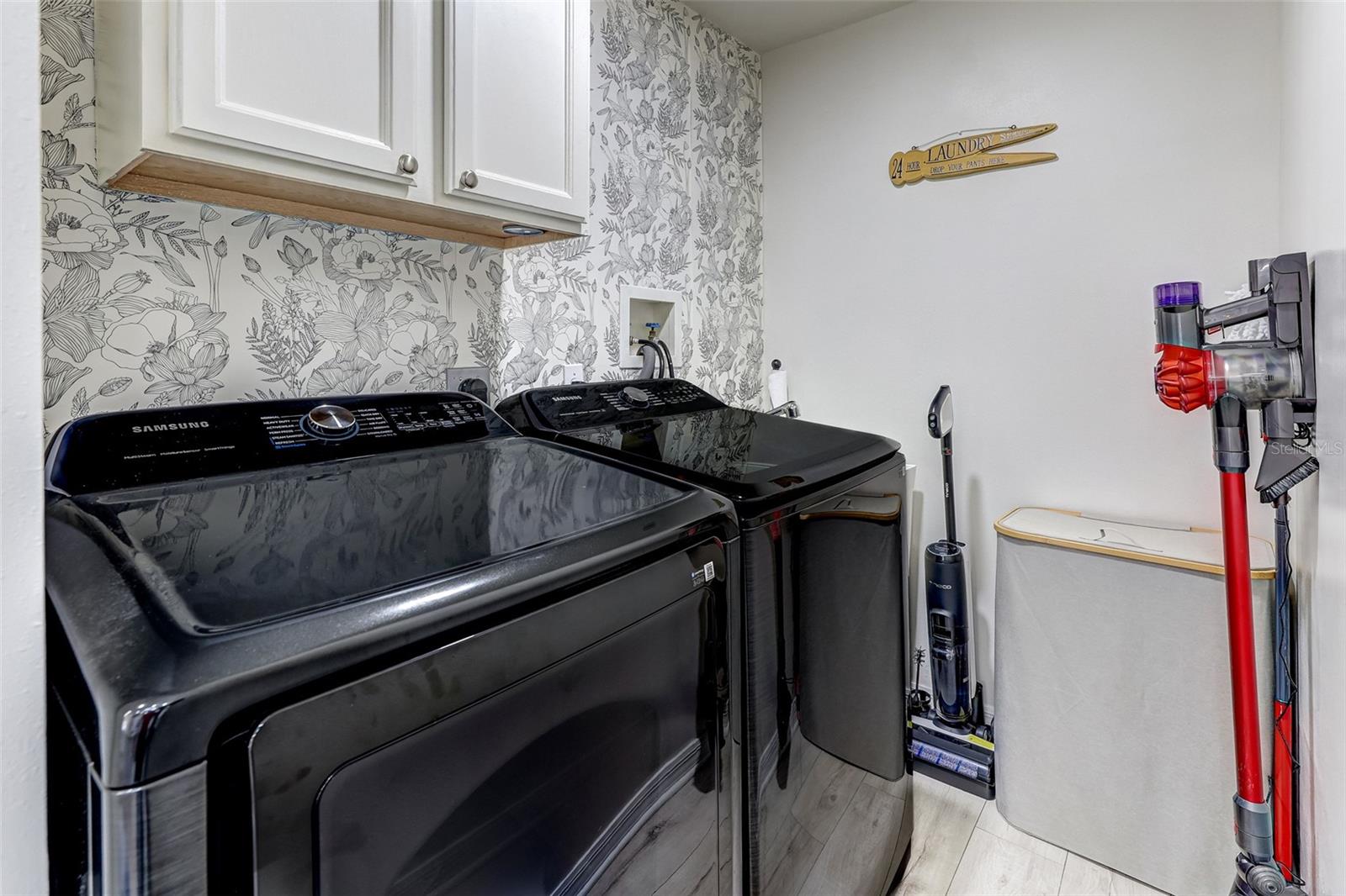 CHASE GROVES UNIT 9 - Residential