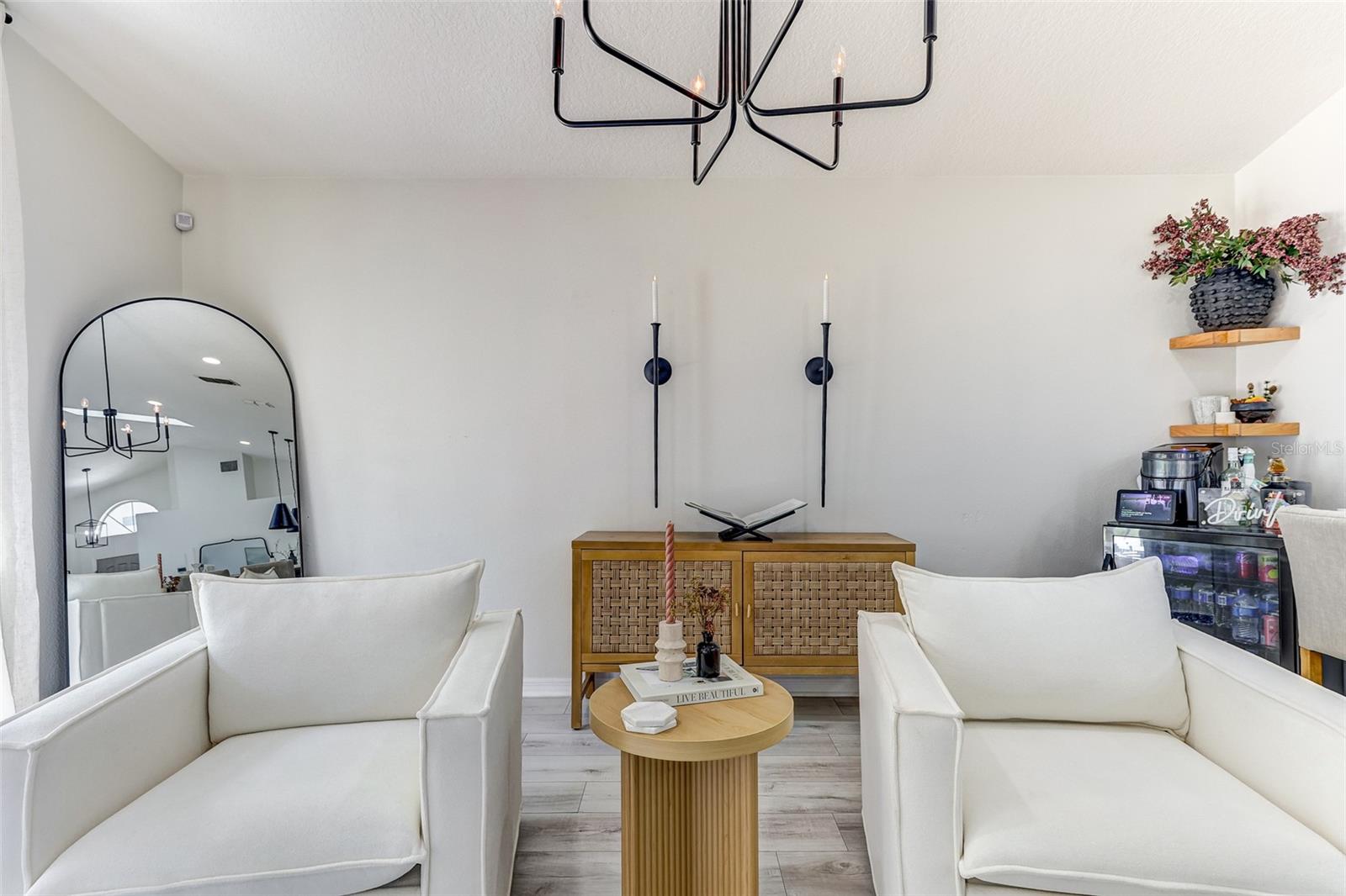 CHASE GROVES UNIT 9 - Residential